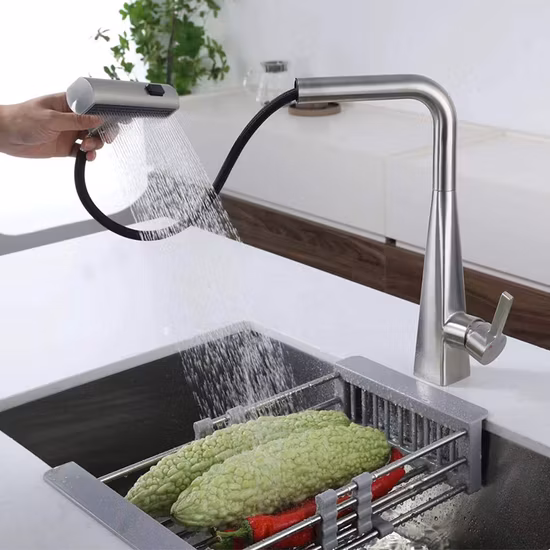 Rubinetto per lavello estraibile con rubinetto da cucina per lavello con spruzzo di nuovo design